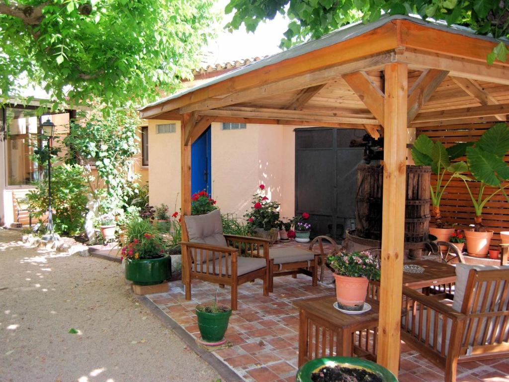 Hostal Fabrellas Caldes de Malavella Exterior foto